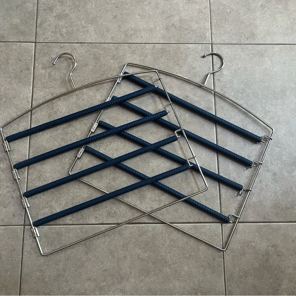2 RICHARDS 4 Tier Closet & Storage Clothes Hanger Space Saving w Swing Arms NWOT